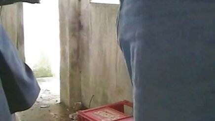 Đôi tay vlxx tập thể